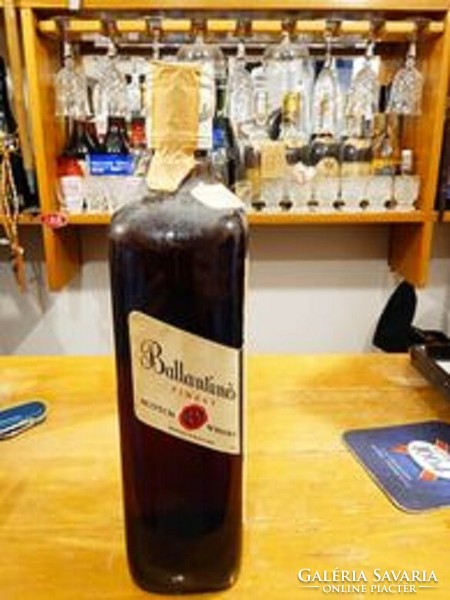 Ballantines Whisky 1979