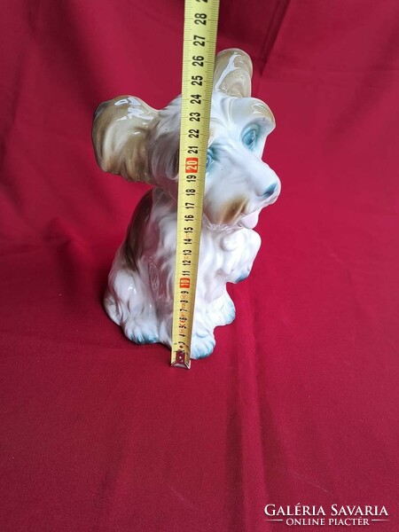 Román nagyobb méretű kutya kutyus nipp figura porcelán vitrindísz vitrin hagyaték régiség nosztalgia
