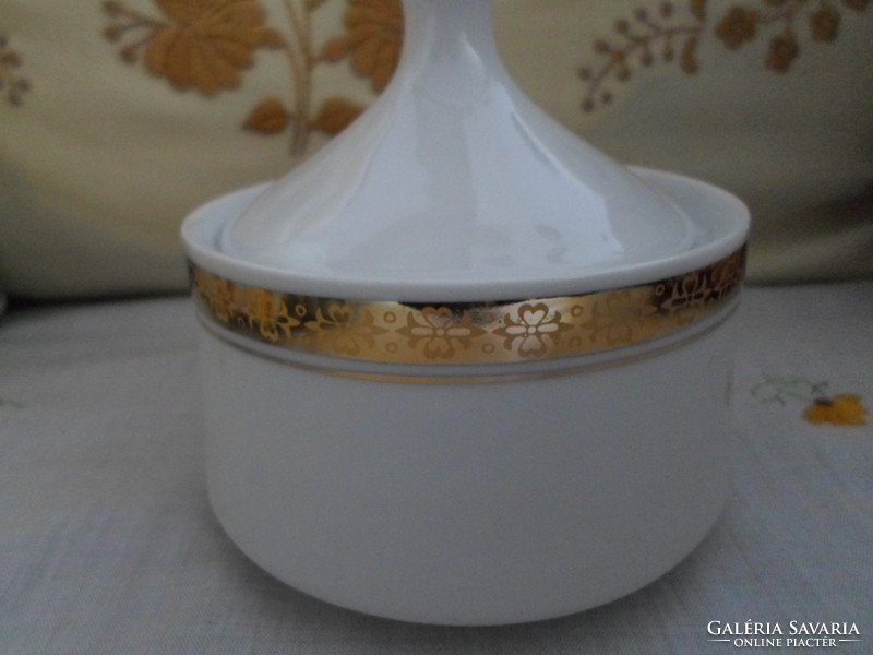 Alföld porcelain, gold-rimmed teapot, sugar bowl (1970s)