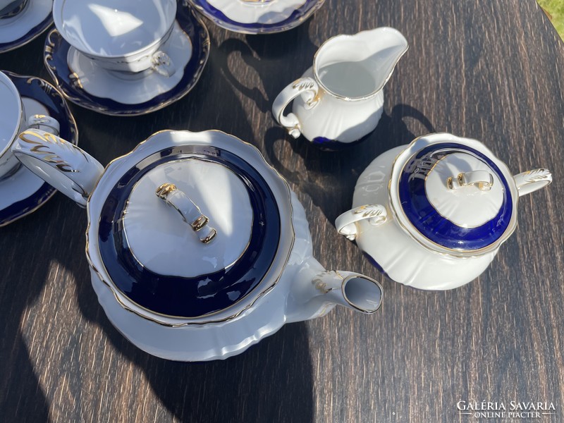 Pompadour iii tea set