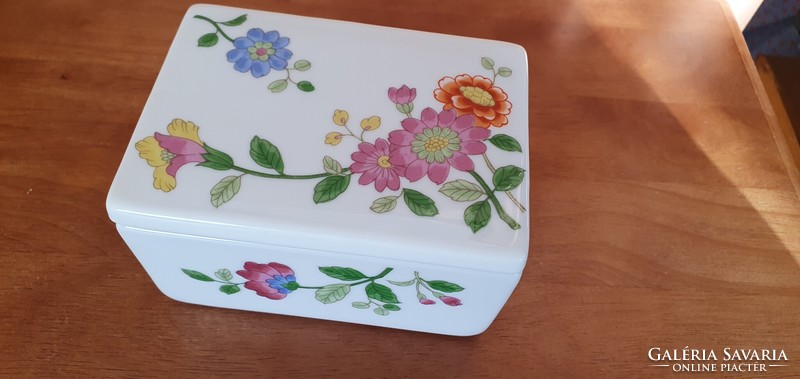 Old fabulous porcelain box