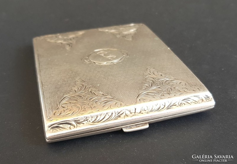 Beautiful Hungarian silver chiseled cigarette case with greyhound head