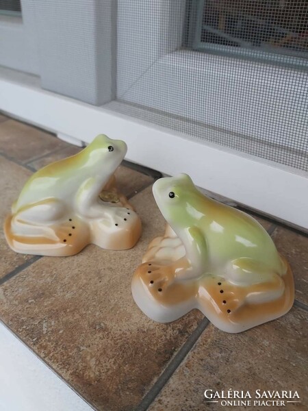 Frog frogs animal nipp figurine porcelain display case display case legacy antique nostalgia