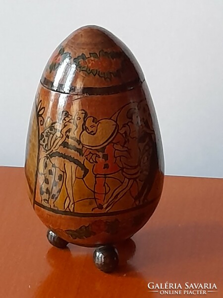 Antik fa tojás alakú doboz, kínáló, festett