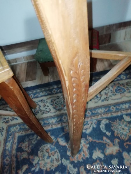 Nagyon szép régi fa kézzel készített asztalka székekkel