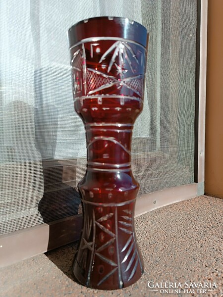 Deep burgundy polished crystal vase