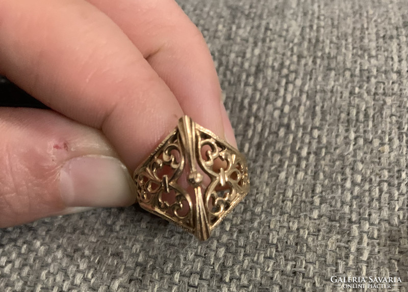 Antik filigrán arany gyűrű