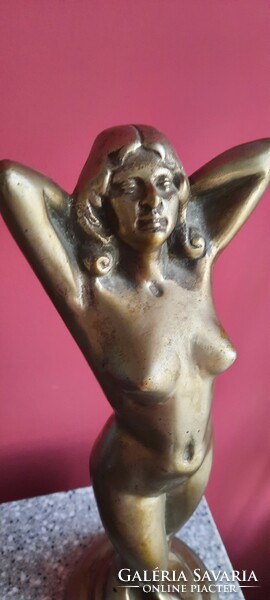 Bronze female nude statue. Copy of Gyula Maugsch's statue