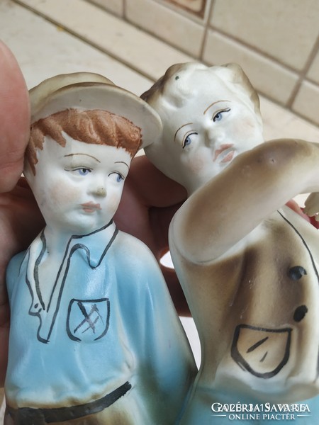 Beautiful boy and girl statue for sale! Romanian porcelain marked statue for sale! 25 Cm