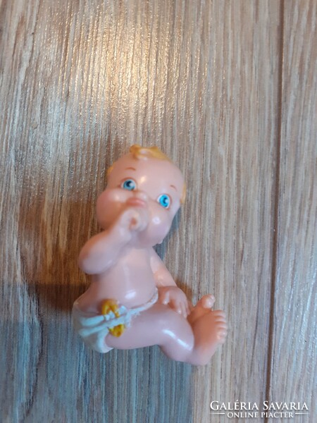 Galoob magic diaper baby No 8 pici pelenkás baba figura