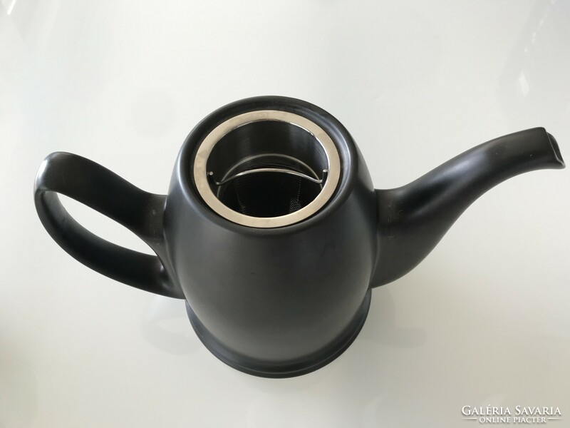 Iconic Salam teapot by designer Guy Degrenne, 1953 design