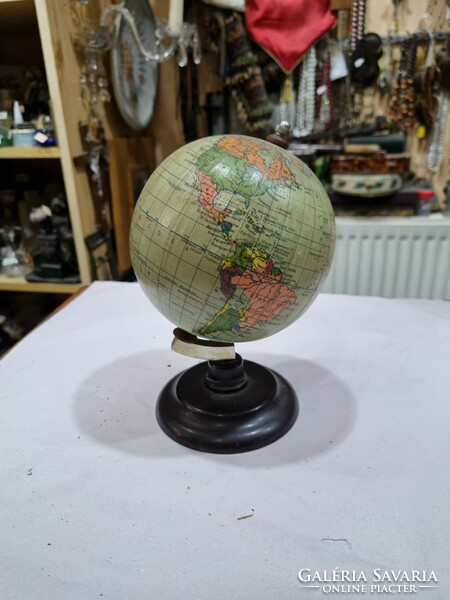 Old globe