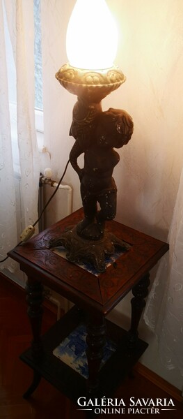 Antik Hatalmas lámpa csiszolt üveges, figuràlus Puttó szobor fémből Hal dísz nehéz 9kg.