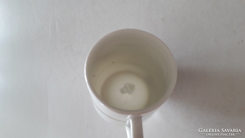 Régi Zsolnay porcelán mini csésze fehér aranyozott kis bögre 6 cm