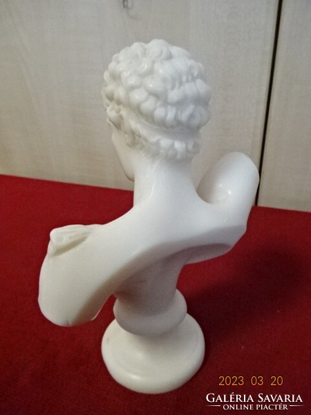 Alabaster bust of Hermes, height 16 cm. Jokai.