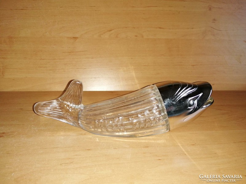 Whale-shaped napkin holder (5/d)