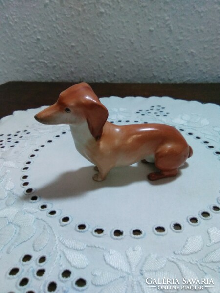 Aquincum porcelain dachshund