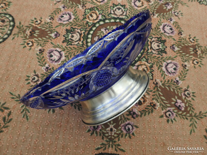 Crystal centerpiece with antique silver base