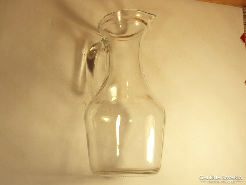 Glass pouring jug 25 cm high