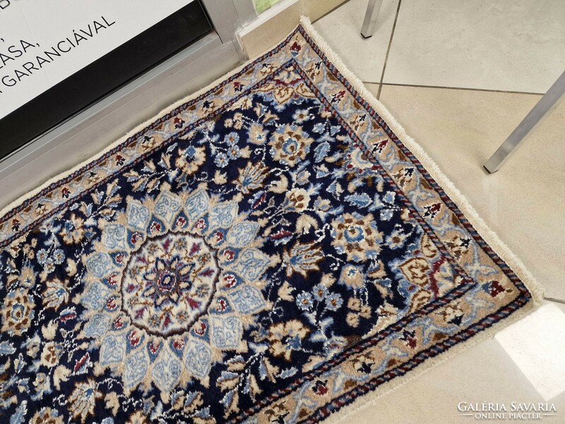 Iranian silk contour nain hand-knotted 77x380 wool Persian running rug bfz_310