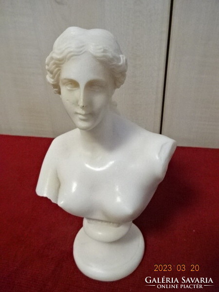 Alabaster bust of Aphrodite, height 16 cm. Jokai.