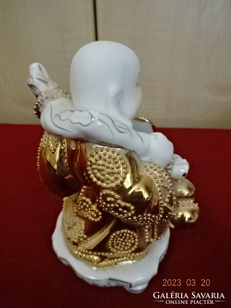 German porcelain, rich Buddha, richly gilded. Jokai.