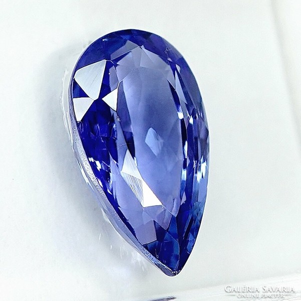 Tanzanite gemstone 1.68 ct with igi certificate