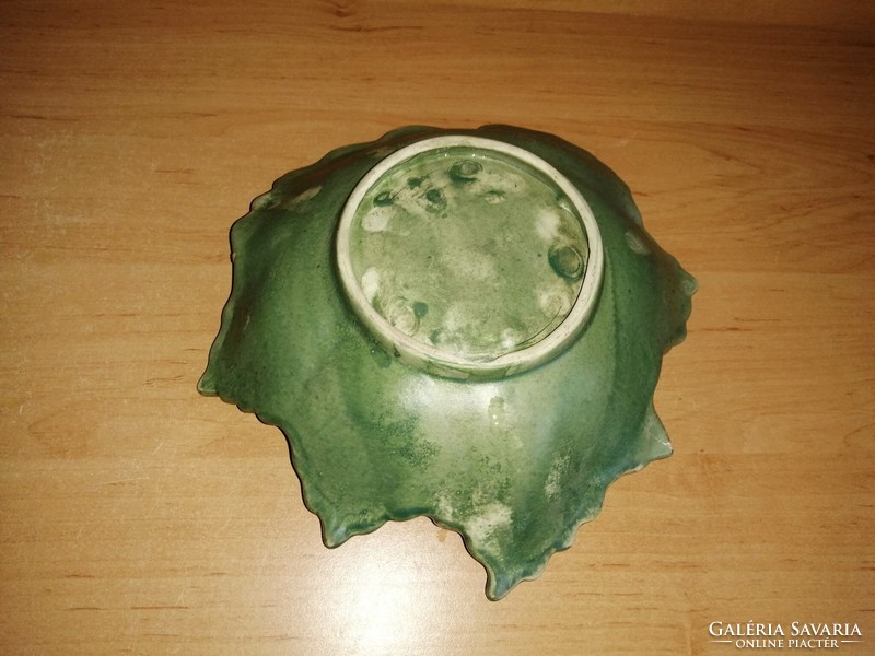 Leaf-shaped ceramic tray (28/d)