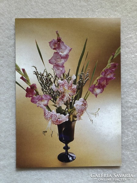 Régi postatiszta virágos képeslap