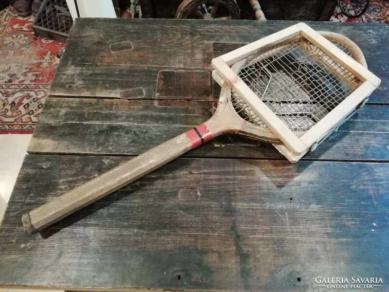 Wooden tennis racket, with tensioner, marked branded piece, for decoration