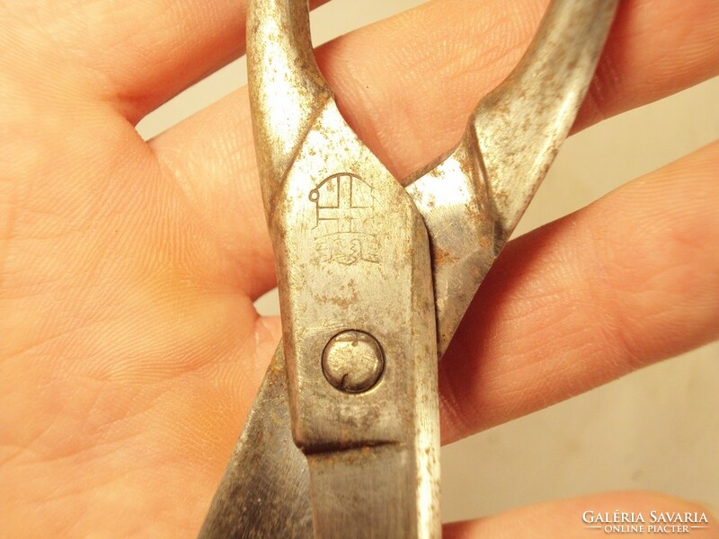 Old antique iron scissors with stamm solingen weyer mark, total length: 17 cm