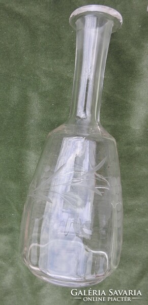 Antik üveg butélia