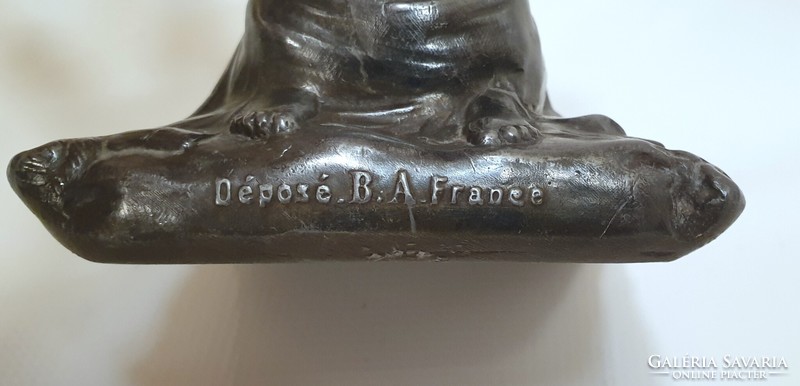 Francia szecessziós ón gyertytartó, szobor