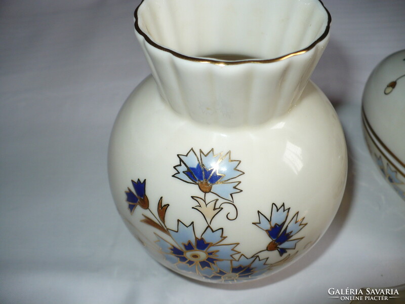 Zsolnay cornflower patterned bonbonnier and vase, set of 3