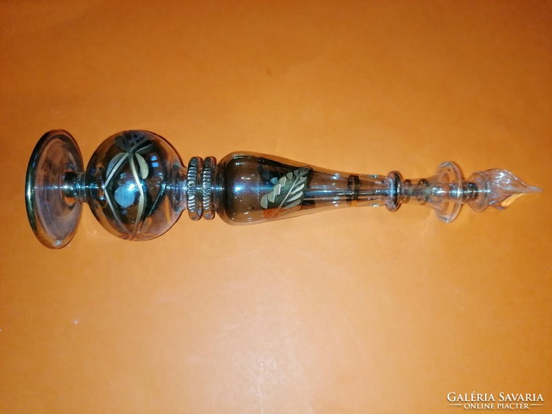 Egyiptomi parfümös üvegcse talpazaton 21 cm.    15.
