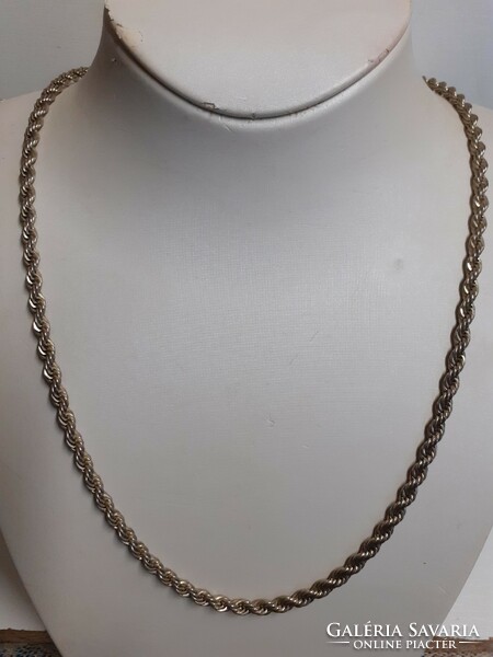 Retro twisted long thick necklace in good condition