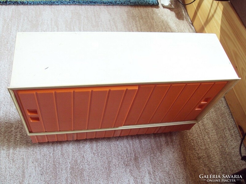 Retro plastic kitchen cabinet wall storage made in the Netherlands from the 1970s