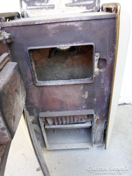 Vintage tile and cast iron fireplace, stove - beco 60 08 (wood-burning stove)