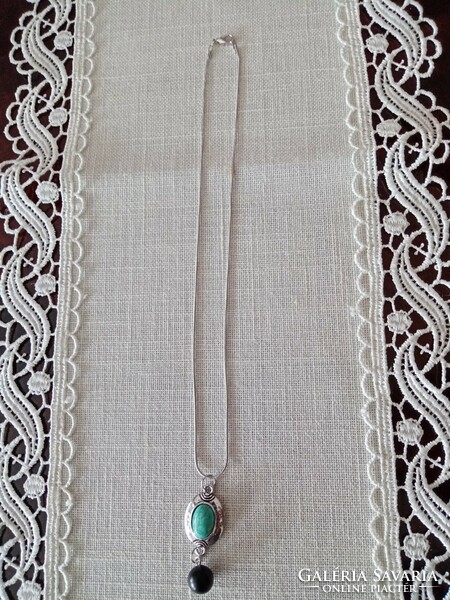 New turquoise stone pendant in silver-plated socket + silver-plated chain