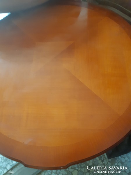 Warrings salzburg round 100cm diameter smoking table