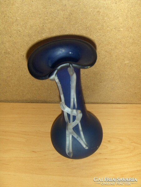 Murano blue glass vase 18.5 cm high (1 / d)