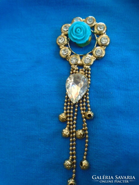 Old brooch with a beautiful huge stone
