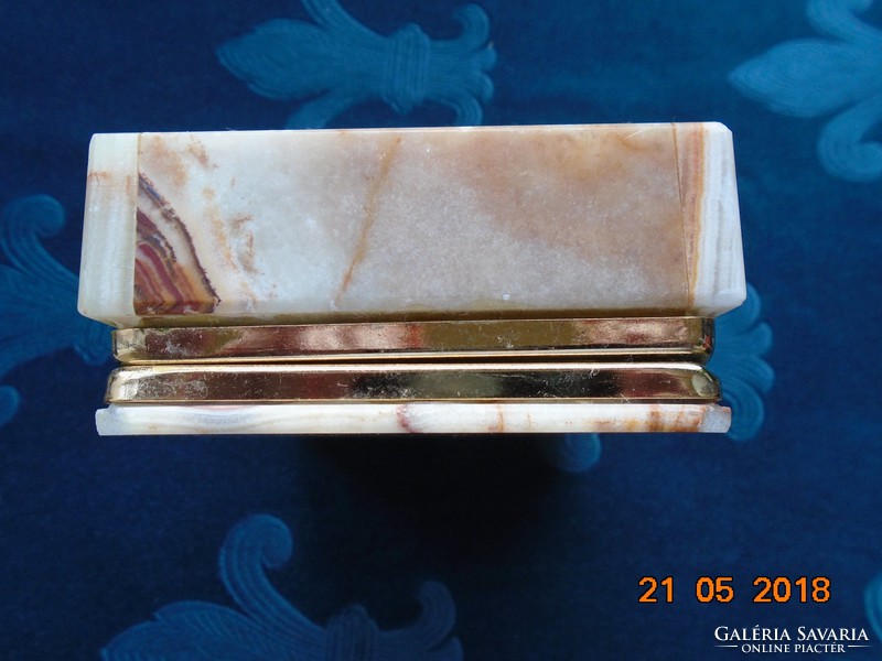 Onyx (semi-precious stone) polished box with shiny copper hinge