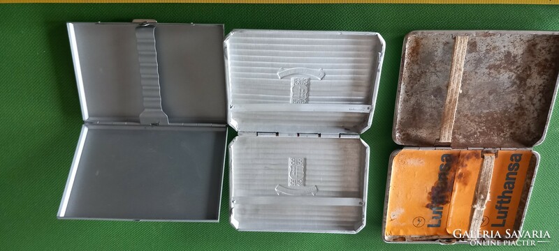 3 cigarette cases