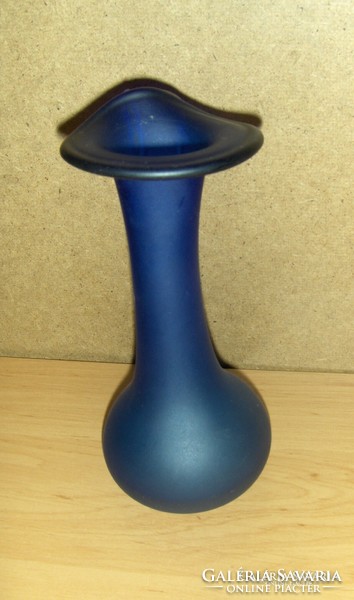 Muranói kék üveg váza 18,5 cm magas (1/d)