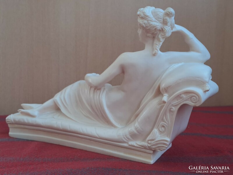 Venus Victrix, Antonio Canova alabástrom szobor
