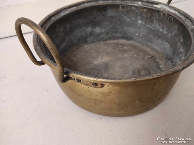 Antique brass pot with handles, inside tinned kitchen utensil 322 6803