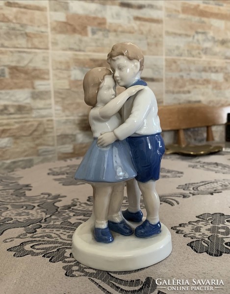 Ritka német táncoló gyerekek porcelán figura