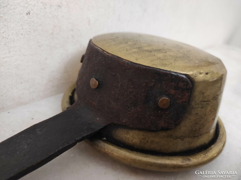 Antik sárgaréz edény konyhai eszköz hosszú kovácsolt vas nyelű 63 6800