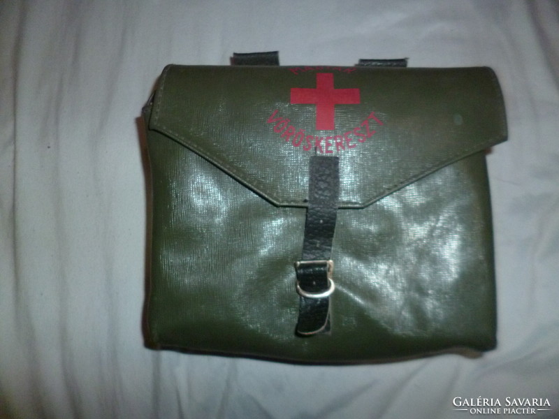 Old Hungarian Red Cross first aid package